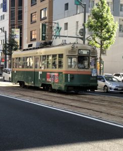 白島線電車