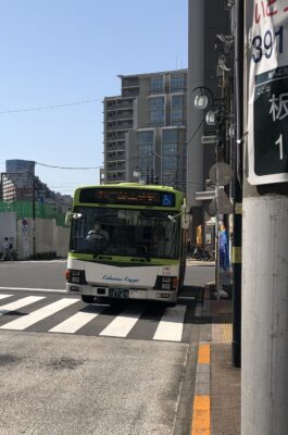 王22系統王子駅行き