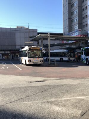 市川駅バスターミナル