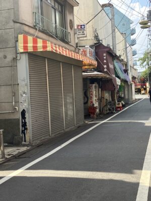 代田橋駅への入口