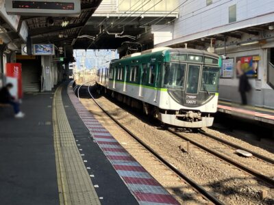 準急　淀屋橋行き13000系光善寺