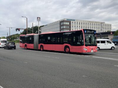 ツインライナー　辻35系統辻堂駅北口行き