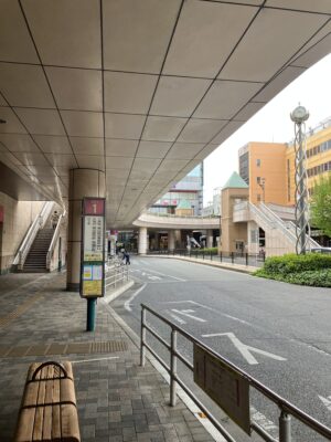 橋本駅北口1番のりば