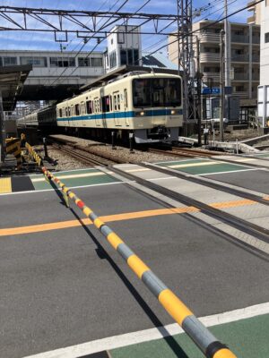 快速急行藤沢行き