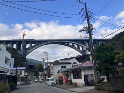建設中の山北天空大橋