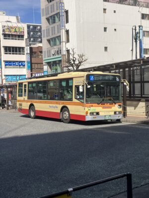 茅06系統平塚駅北口行き